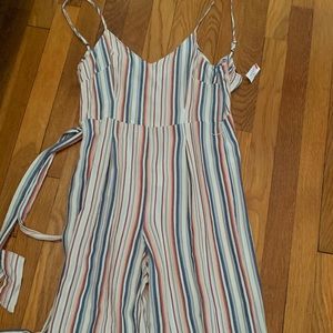 NWT - Nordstrom Jumper - Capri
